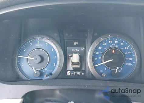 2016 Toyota Sienna Xle Premium 8 Passenger z USA, uszkodzony, nr VIN 5TDYK3DC0GS735555